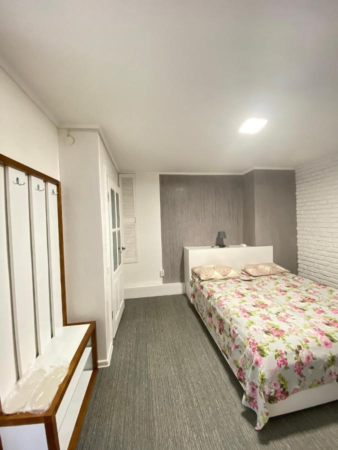 Саквояж Вокзал Bed & Breakfast Lviv Dış mekan fotoğraf