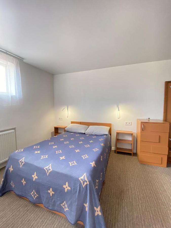 Саквояж Вокзал Bed & Breakfast Lviv Dış mekan fotoğraf
